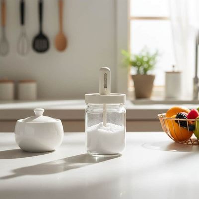 [신상품] 밀폐 799OCI13 양념통 스푼일체형 소금통 가루용기 후추통