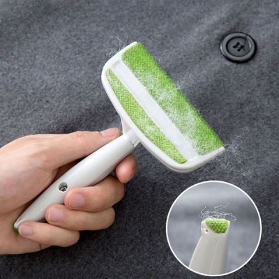 [신상품] 카페트먼지제거 애견털청소솔 코트 애견털 틈새까지 정전기원리 강아지털제거솔 손상없는