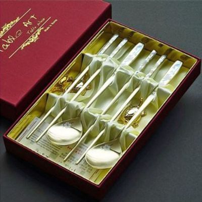 수저 QRS584R2 세트 숟가락 젓가락 저분 수저 받침 포함 수선화