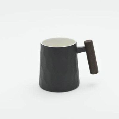 고원 O9M2V2B6 계수나무 손잡이 블랙 해머 북유럽 모던 머그컵